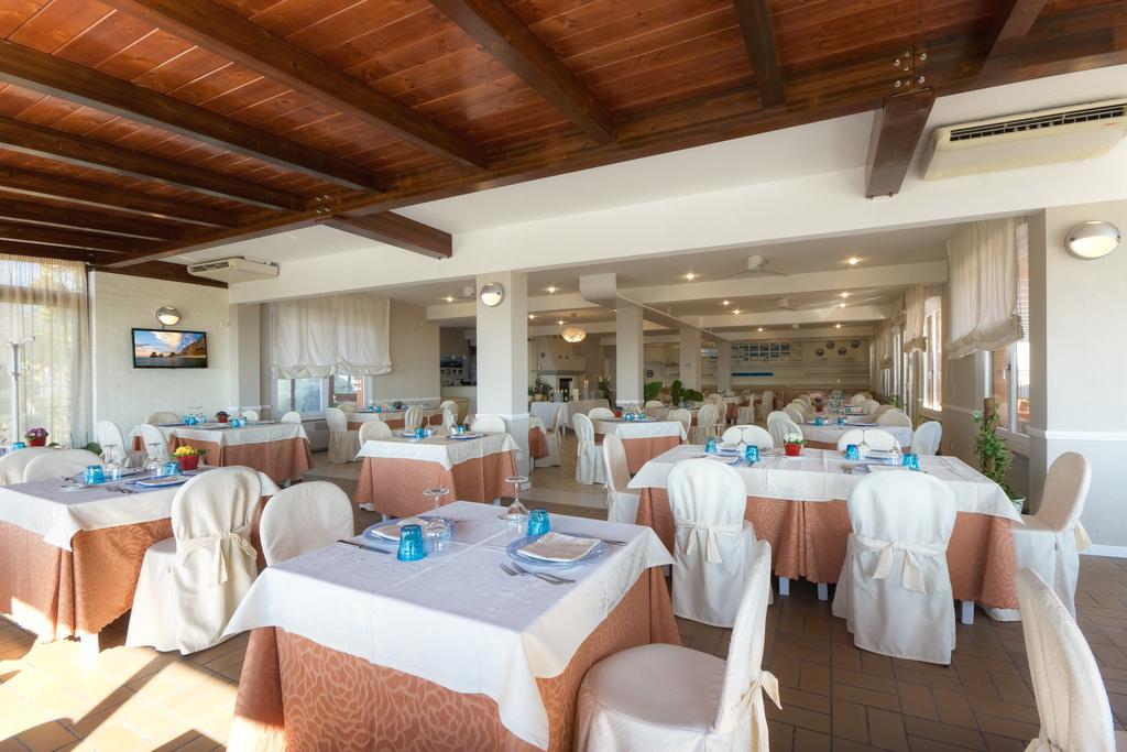 Hotel Le Cave Sirolo Exterior photo