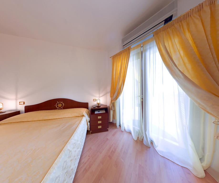 Hotel Le Cave Sirolo Exterior photo